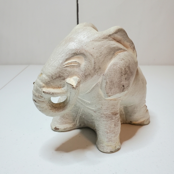 Isabel Bloom Other - Isabel Bloom Elephant Signed Concrete Sculpture